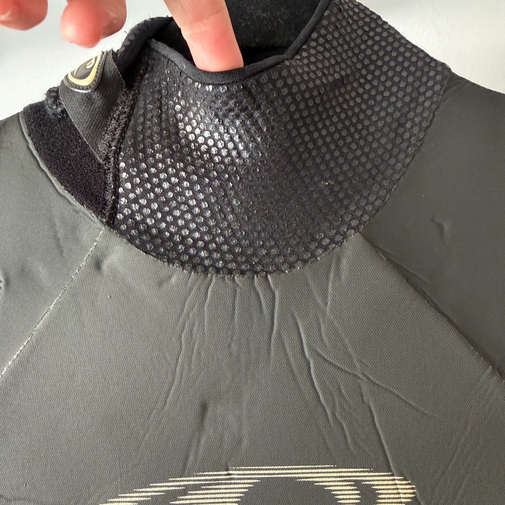 O'Neill Evolution 5/3mm Full Length Wetsuit (aka steamer) Women's Size Small - Picture 3 of 15